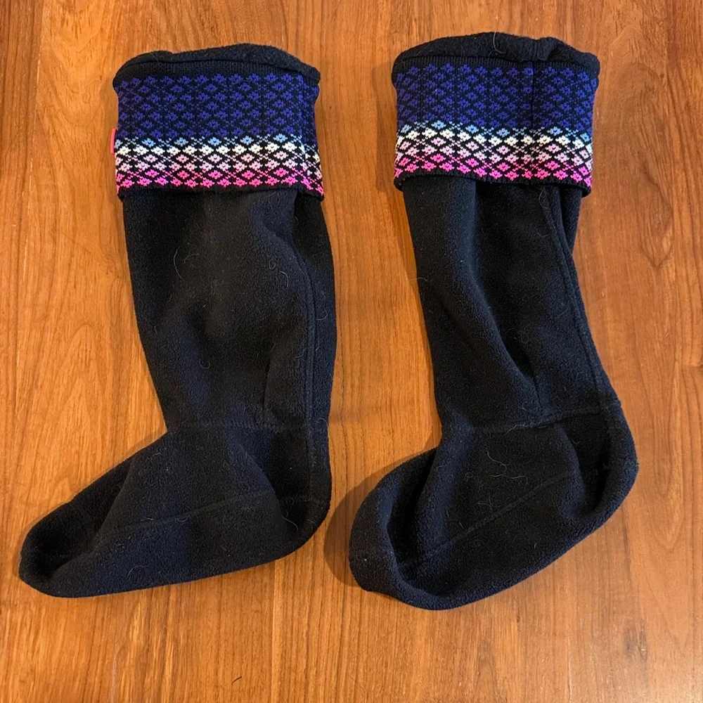 Hunter Boot Liner Fleece Knee-High with Pink and Blue Patterned Cuff, Size M - Picture 2 of 4